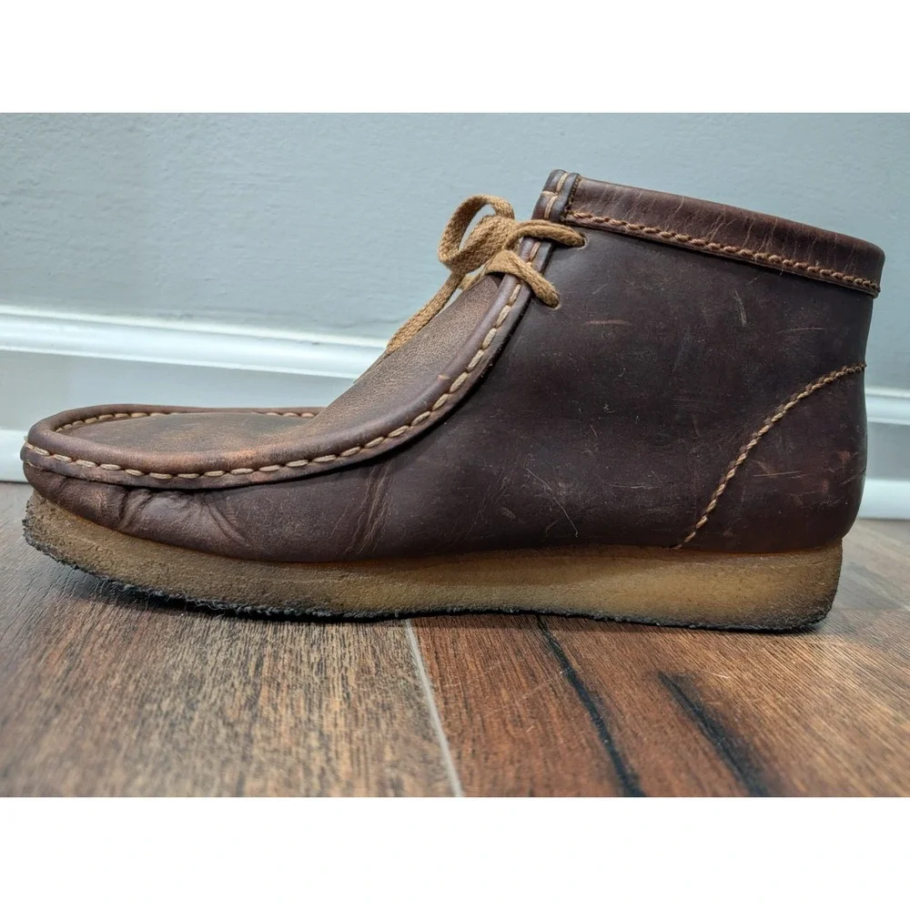 Clarks Mens Wallabees Beeswax Leather Ankle Chukka Boots Size 9 Brown Crepe Sole